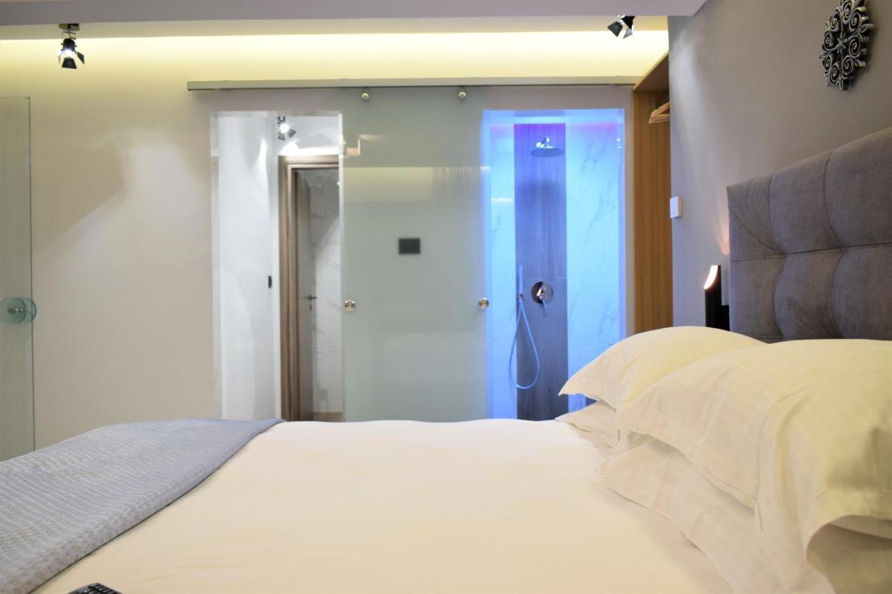 Beautiful People Suites Athens Acropolis View Ngoại thất bức ảnh