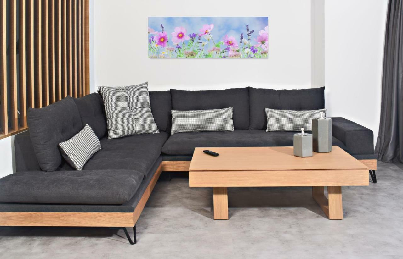 Beautiful People Suites Athens Acropolis View Ngoại thất bức ảnh